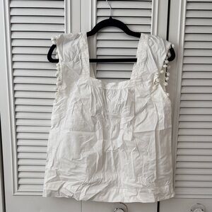 Women's White Sleeveless Top